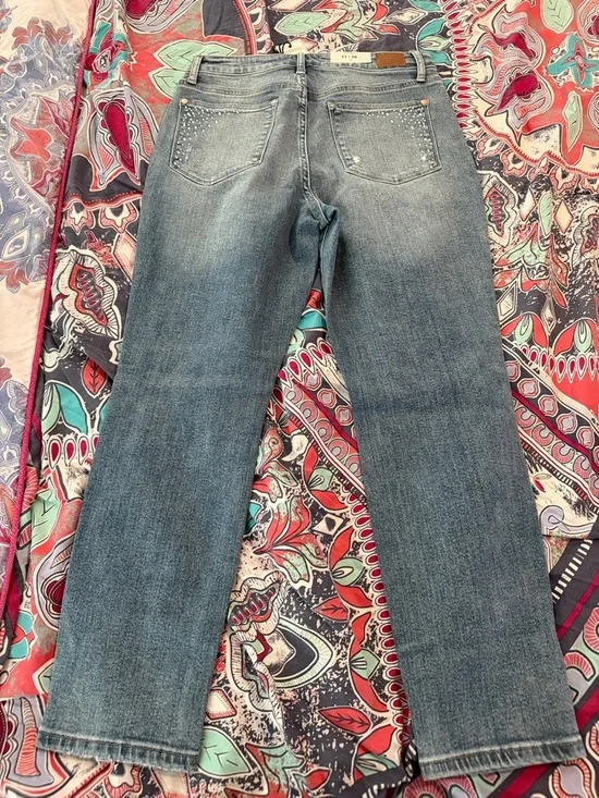 Judy Blue Blue Washed Straight-Leg Jeans with Rhinestone Detail - Picture 2 of 2